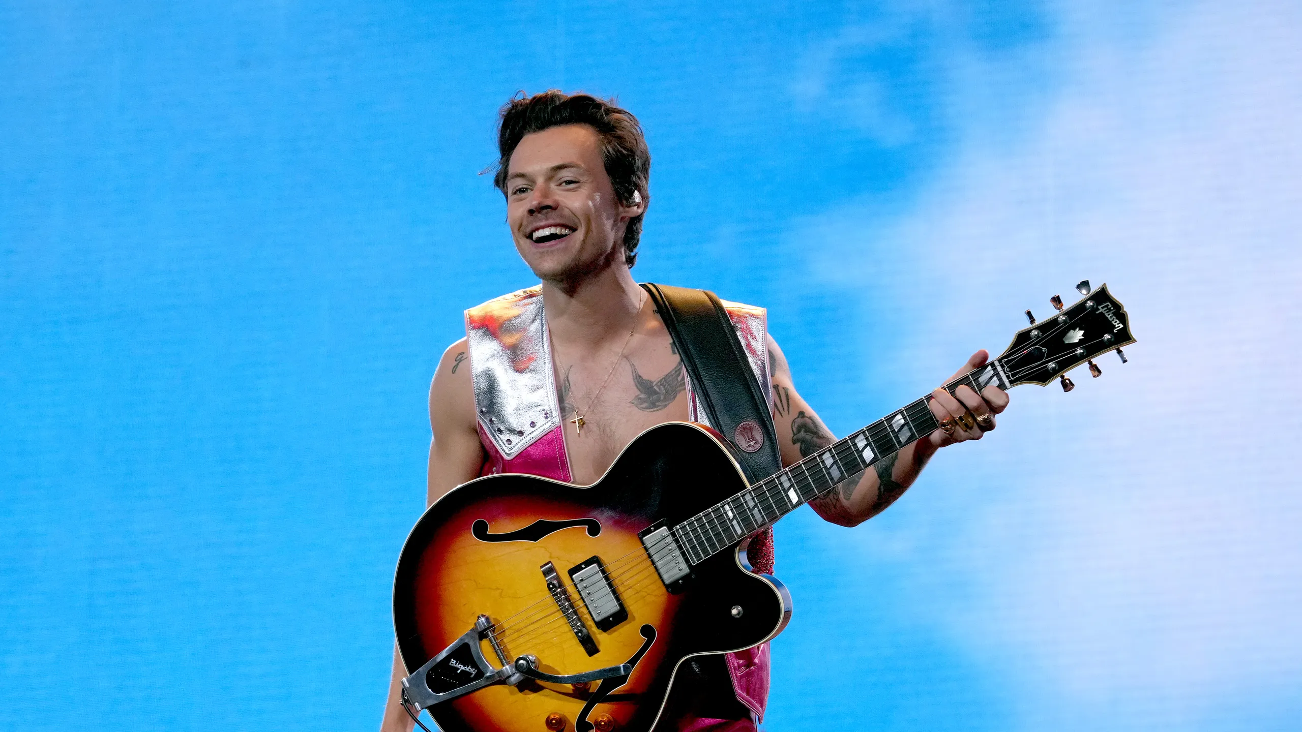 harry-style-beneficenza-tour