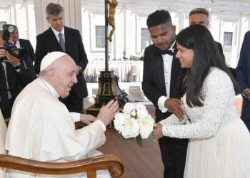 papa francesco sposi vaticano