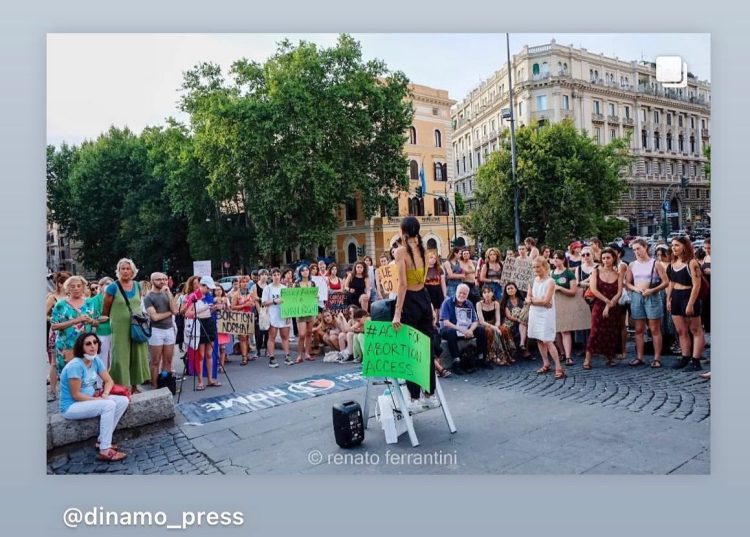 La manifestazione a Roma (foto tratta dal profilo Facebook Women’s march Rome, Italy)
