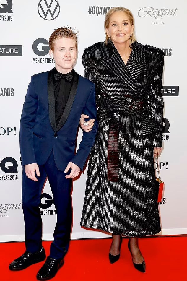 Sharon Stone con il figlio adottivo Roan