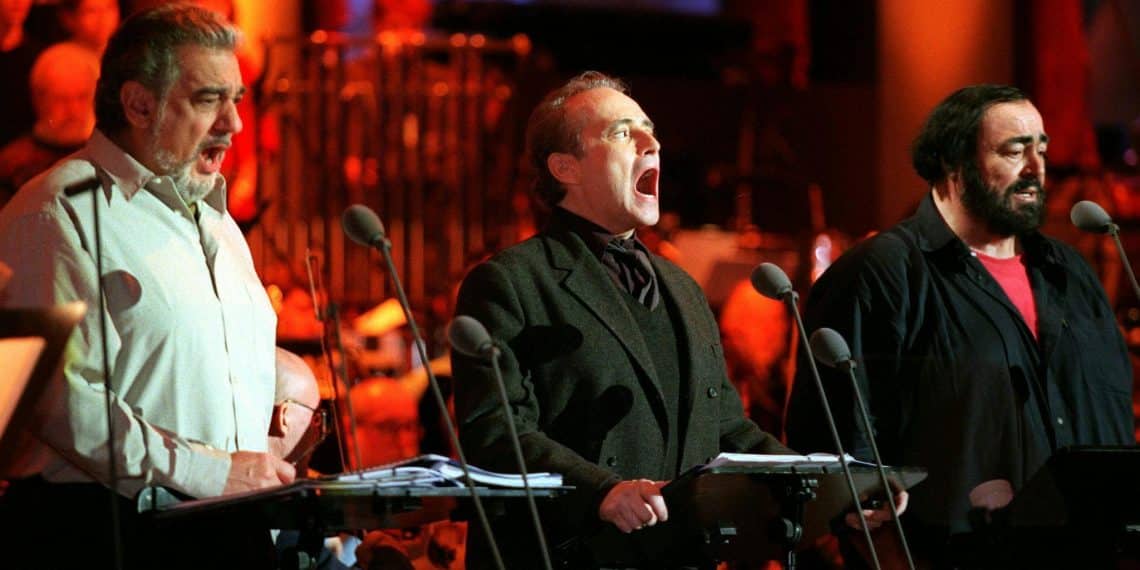 I tre tenori: da sinistra verso destra, Placido Domingo; Jose Carreras e Luciano Pavarotti nel 1999 a Vienna 