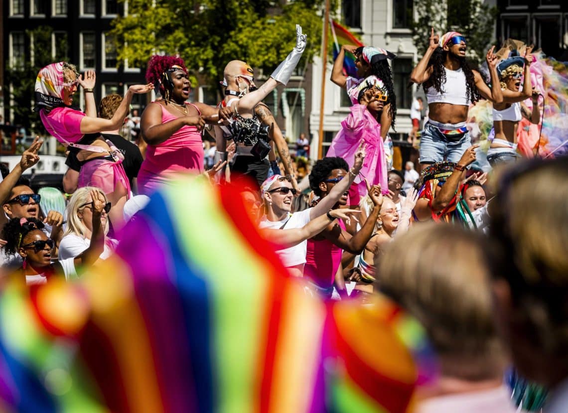 Belgrado non ospiterà l’Europride in programma dal 12 al 18 settembre, evento del Pride Lgbtq pan-europeo. Il centrosinistra italiano all’attacco