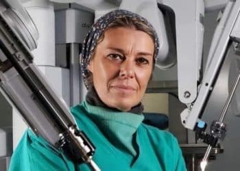 Franca Melfi dirige il Centro di Chirurgia Robotica dell’Aoup di Pisa