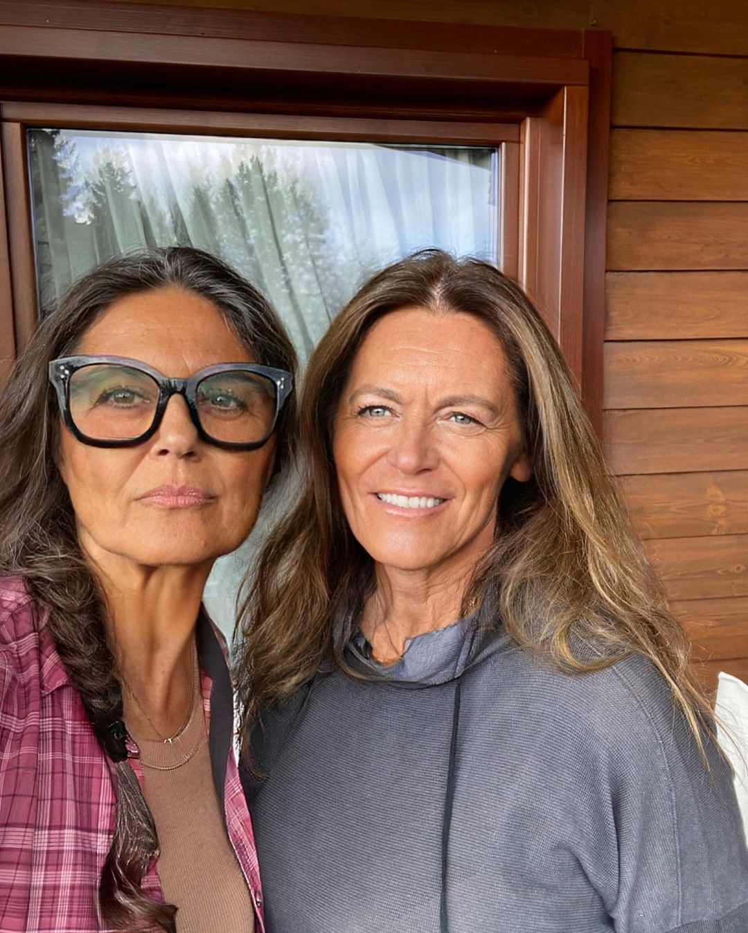 Rosita Celentano, con l'amica Susy, usa i filtri per invecchiarsi (Instagram)