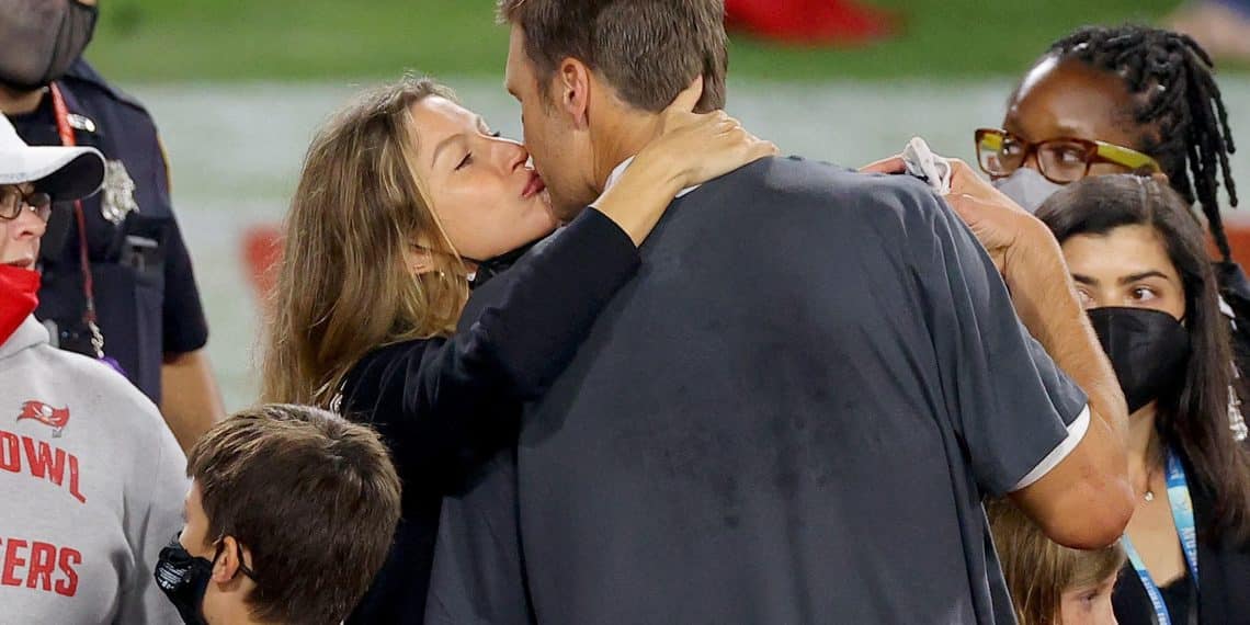 Tom Brady e Giselle Bündchen si dicono addio, chiedono il divorzio