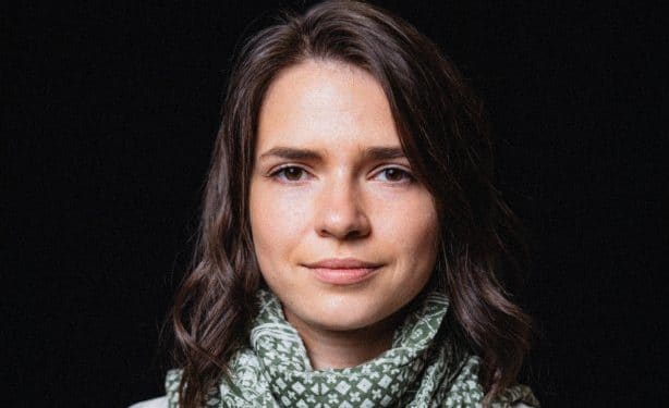 La giornalista ucraina Olesja Jaremčuk, autrice del libro "Mosaico Ucraina"
