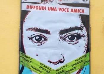 La campagna di sensibilizzazione realizzata da Ache77 contro la solitudine a favore di Voce Amica Firenze