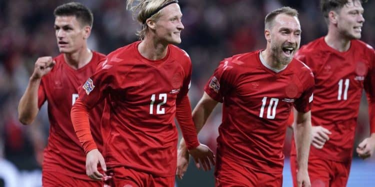 La Fifa dice no alle maglie da allenamento della nazionale danese con la scritta "Diritti umani per tutti"