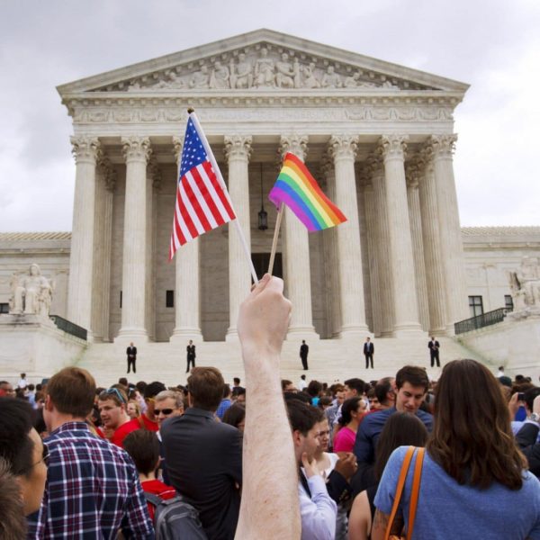 Matrimonio omosessuale: il Senato Usa approva la tutela, a Tokyo passi avanti sulla parità