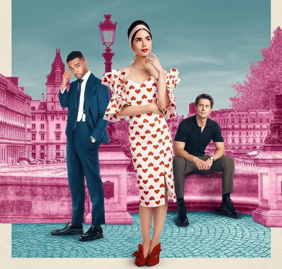 Nella terza stagione di "Emily in Paris", la protagonista è tra due fuochi (Instagram)