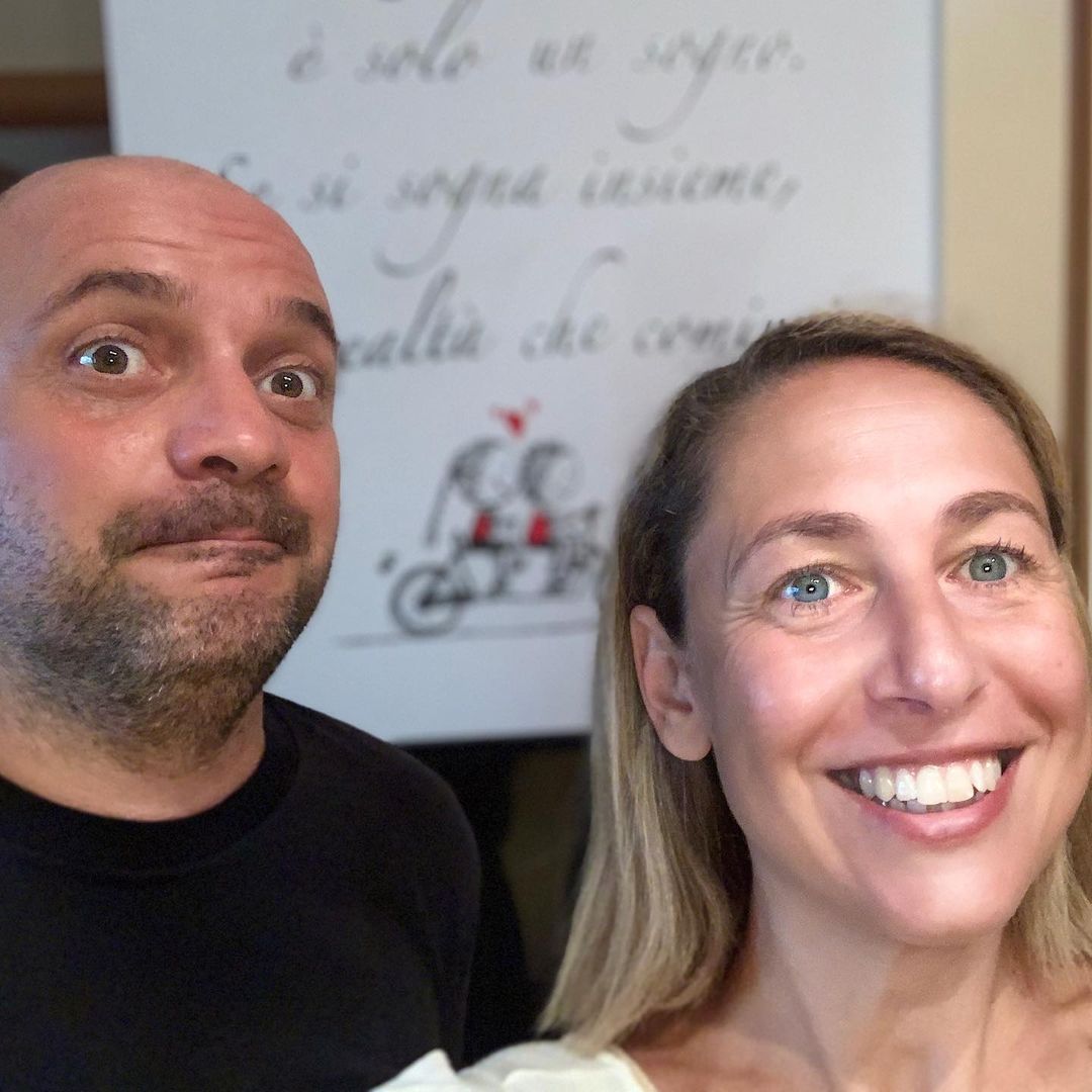 Elisa Caporalini e il marito Gianluca Di Lorenzo (Instagram)