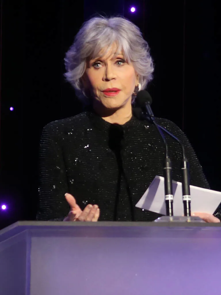L'attrice Jane Fonda (85 anni)