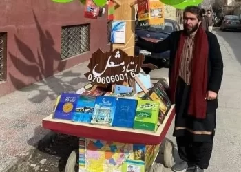 Un professore universitario arrestato a Kabul perché regalava libri alle ragazze