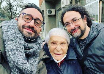 I registi Matteo Botrugno e Daniele Coluccini insieme a Lucy Salani (Instagram)