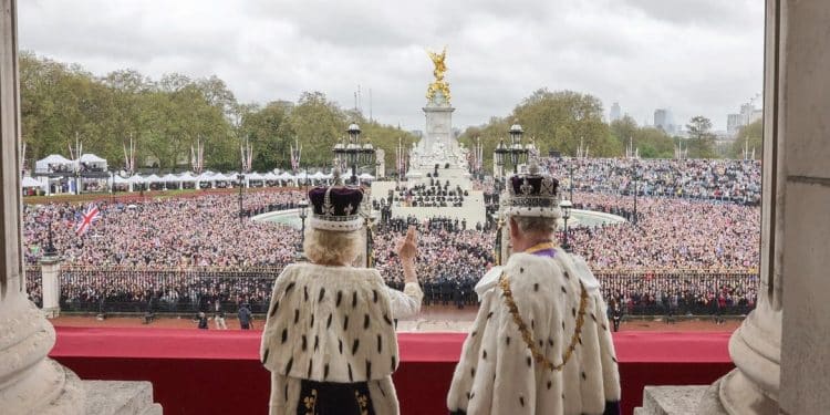 Proseguono i festeggiamenti per i nuovi sovrani: è la volta del concerto al Castello di Windsor  (Instagram)