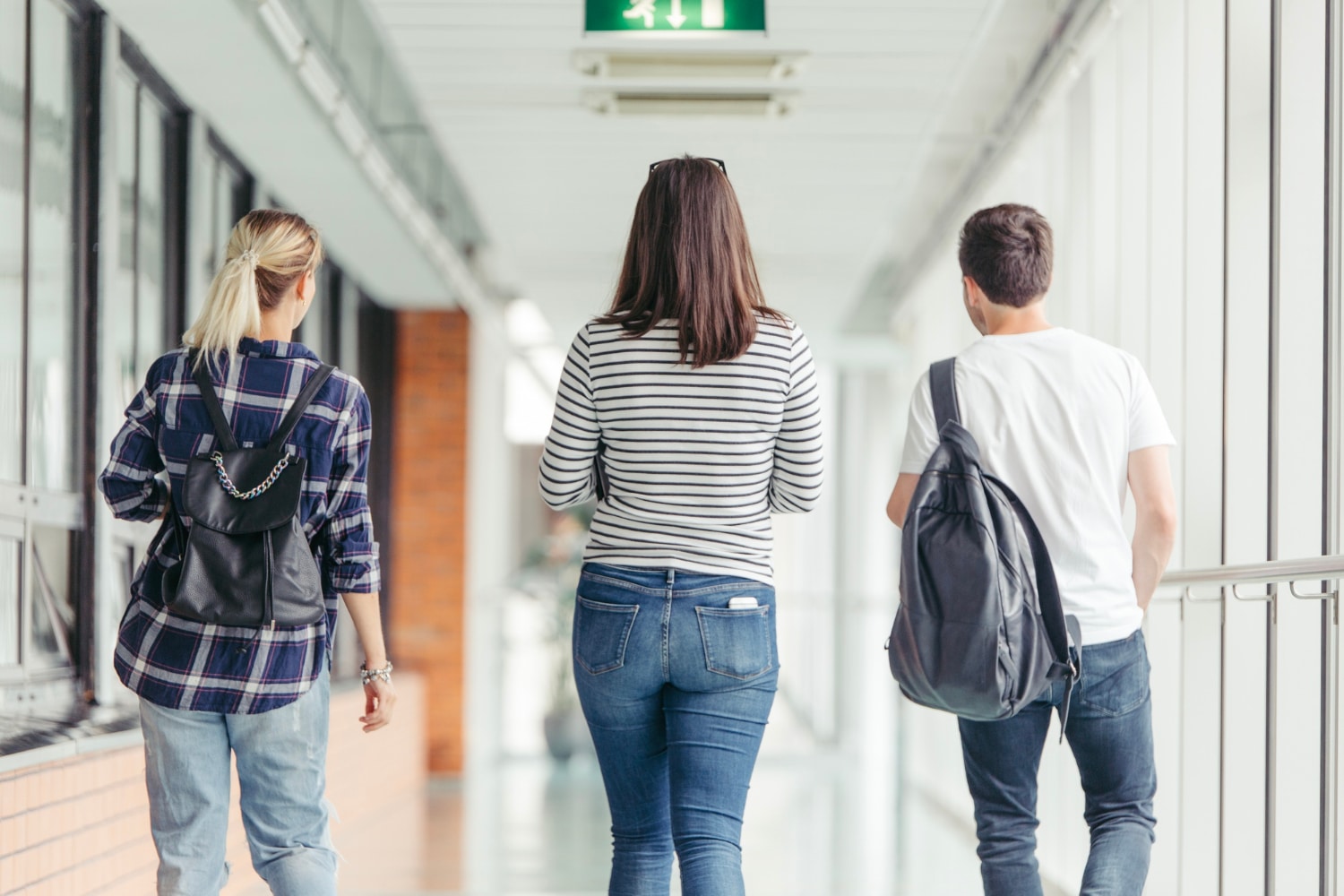 Educazione alle relazioni a scuola? Sarebbe l'ennesimo corso di